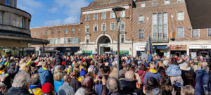 Ben Bradshaw speaking at Exeter vigil for Ukraine